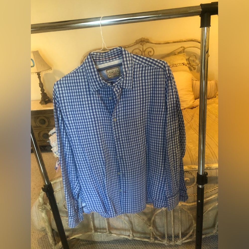 Vintage Italia Mens Blue Checkered Long Sleeve Shirt.  Size XL